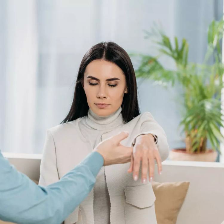 Veronique Murzeau Soin Holistique Haut de France Veronique Murzeau Formation | Massage en Haut de France